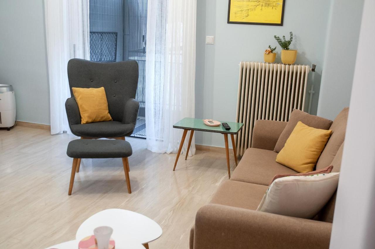 Mid Century Modern Apartment - Atelier Ancient Olympia Eksteriør bilde